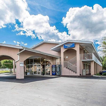 Rodeway Inn Gainesville - University Area Экстерьер фото